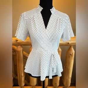 Monteau Top Womens Sz Sm W Navy Polka V-Neck Faux Wrap Tie Short Flutter Sleeves